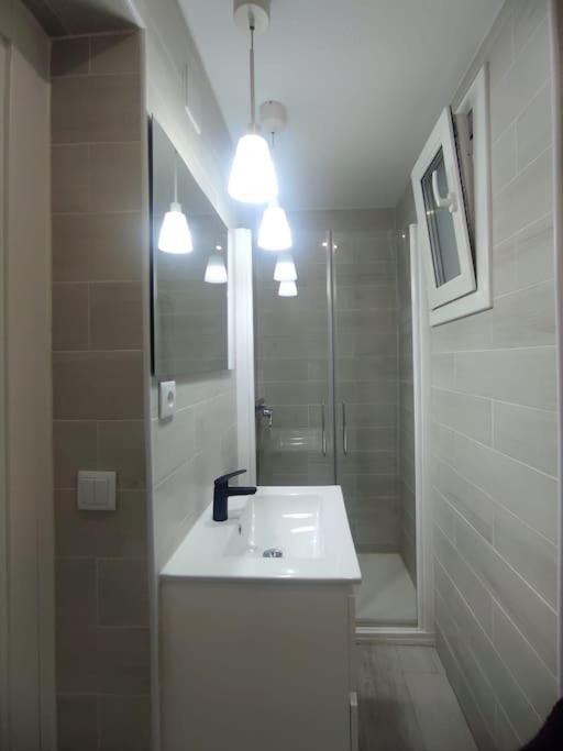 Comfortable Studio In Barrio Salamanca - Bejar مدريد المظهر الخارجي الصورة